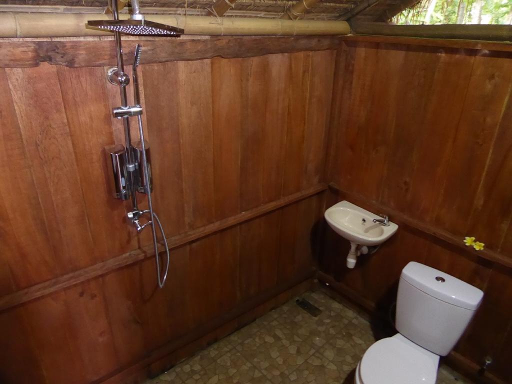 Shibui Garden Bungalows And Restaurant Tanjung  ภายนอก รูปภาพ