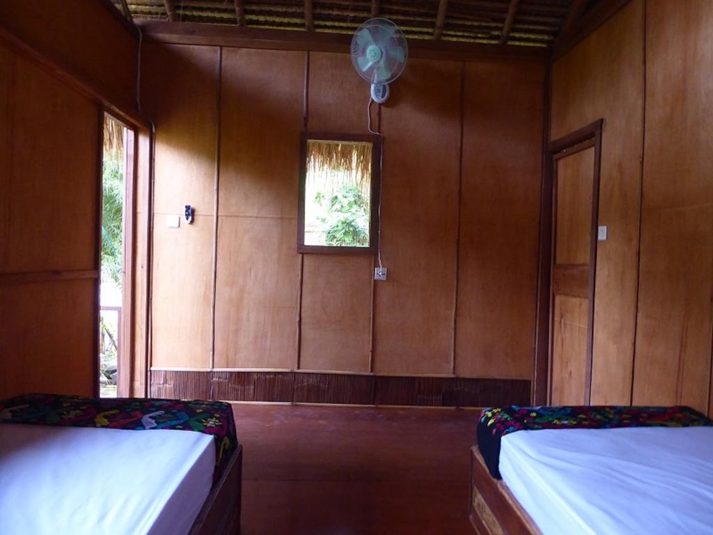 Shibui Garden Bungalows And Restaurant Tanjung  ภายนอก รูปภาพ