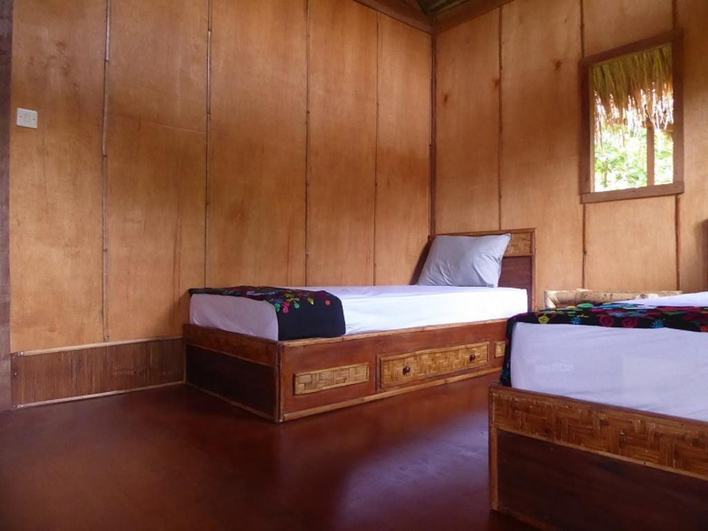 Shibui Garden Bungalows And Restaurant Tanjung  ภายนอก รูปภาพ